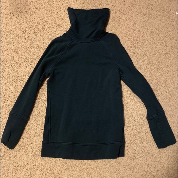 Lululemon Turtleneck